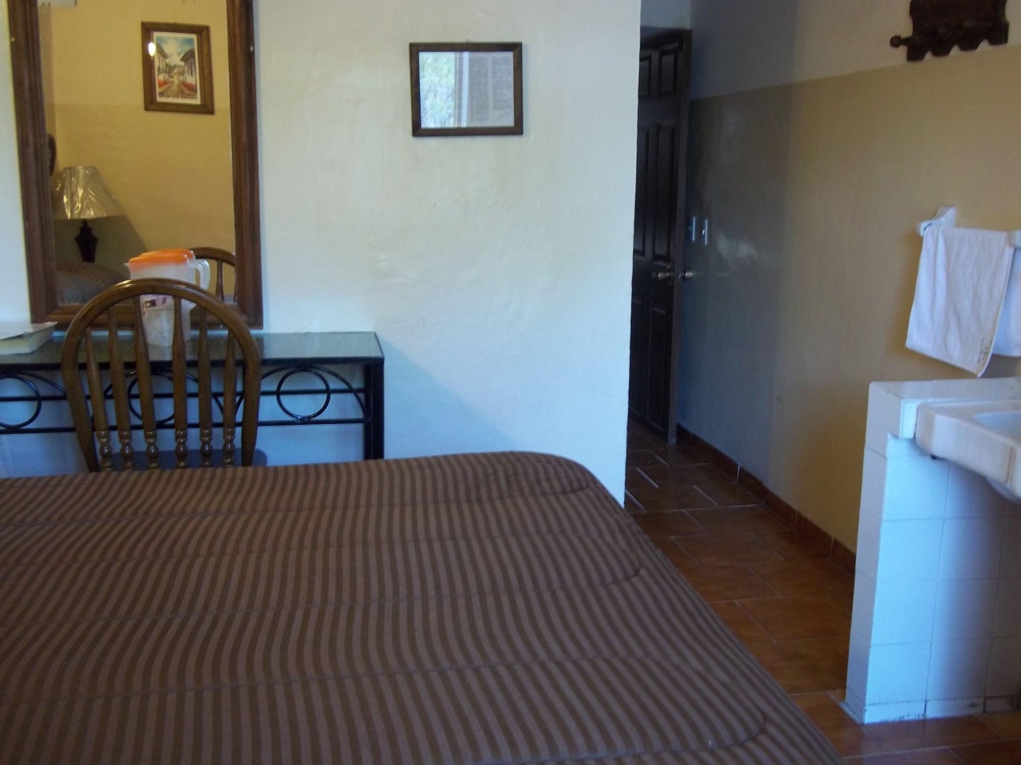Hotel El Carmen, Morelia Exterior photo
