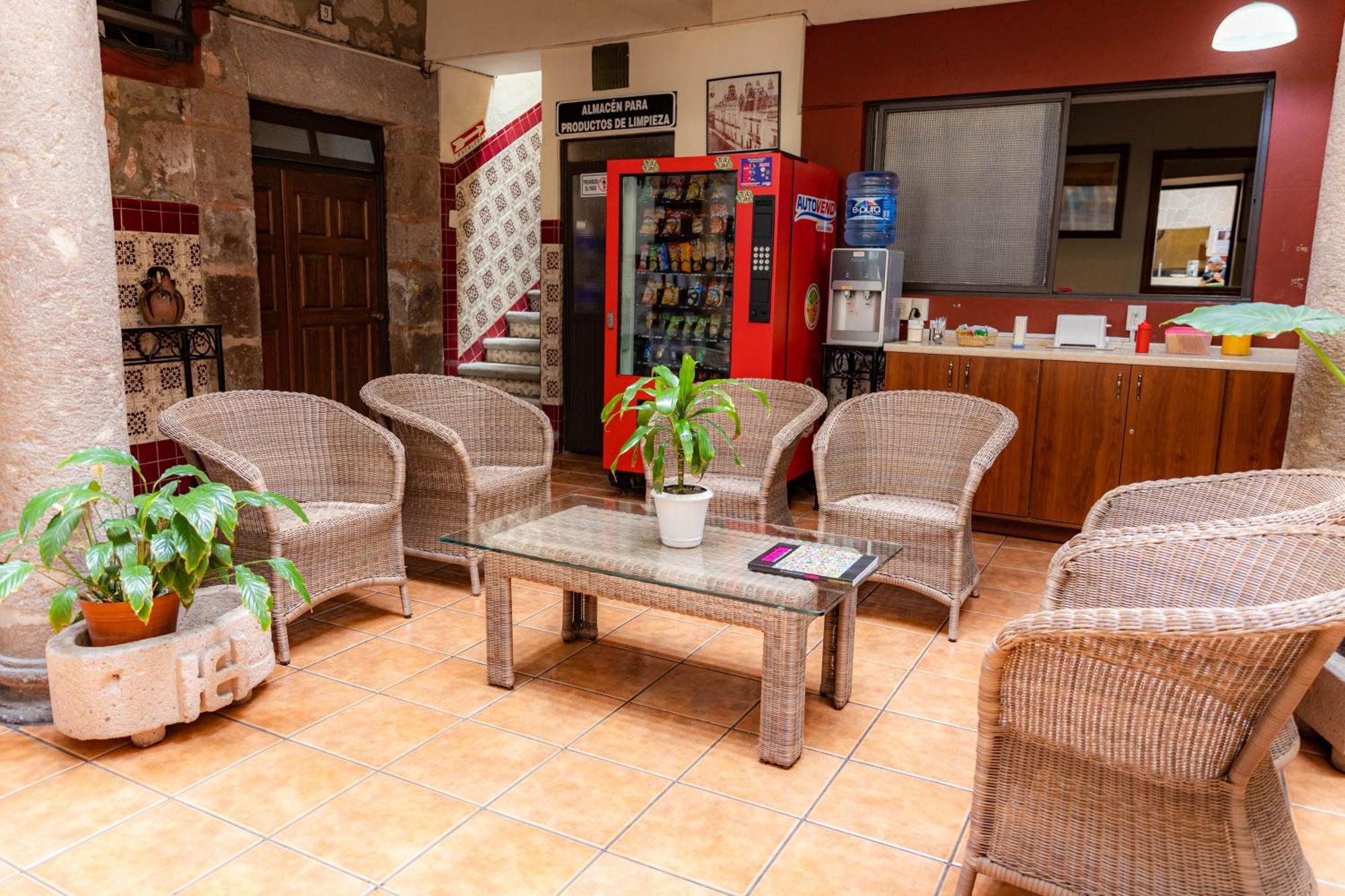 Hotel El Carmen, Morelia Exterior photo