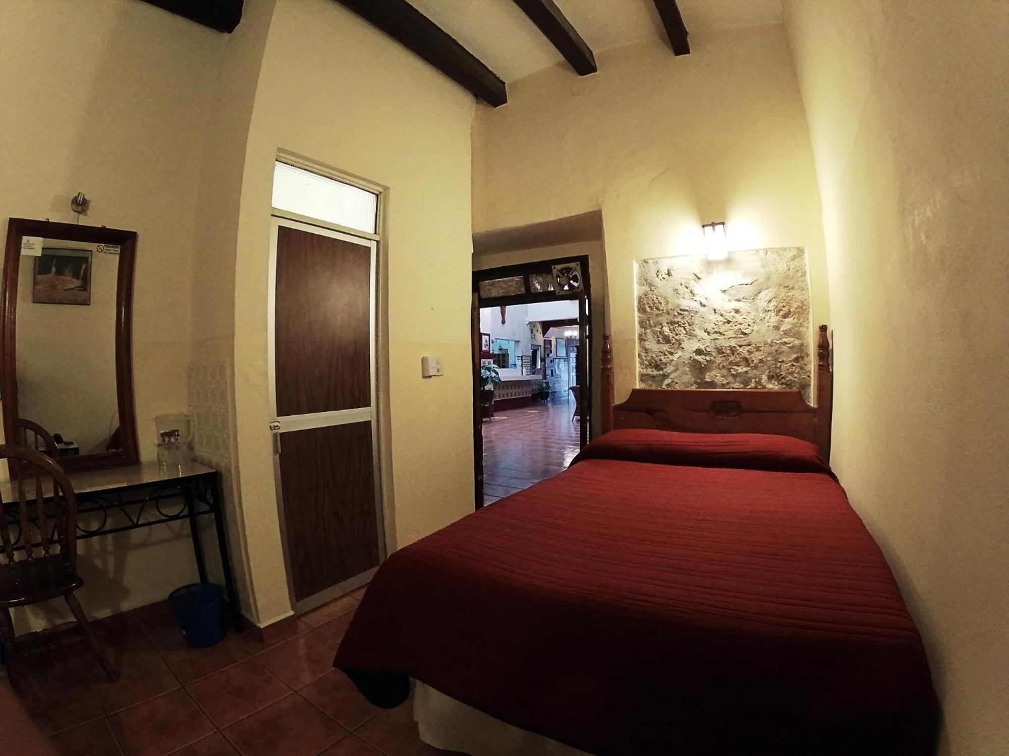 Hotel El Carmen, Morelia Exterior photo